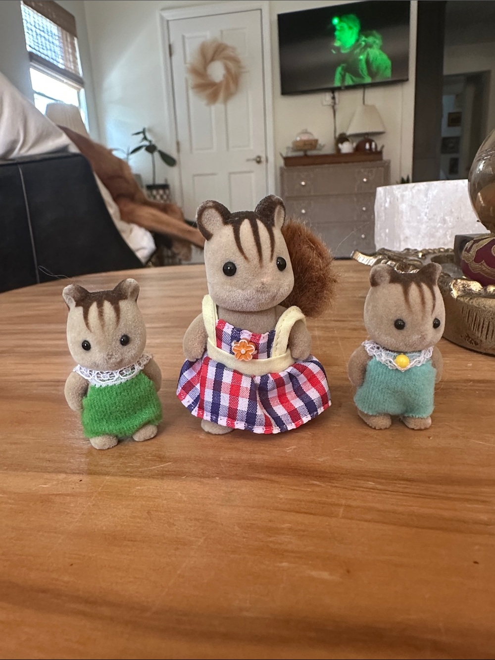 Calico critters Squirrel momma and twins set
